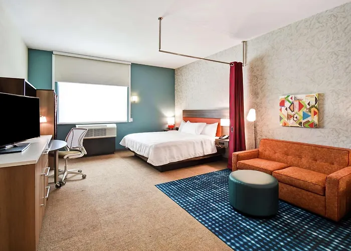 Hotel Home2 By Hilton Downtown 3*
